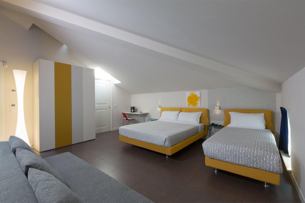 Hotel Forlanini 52 Parma Buitenkant foto