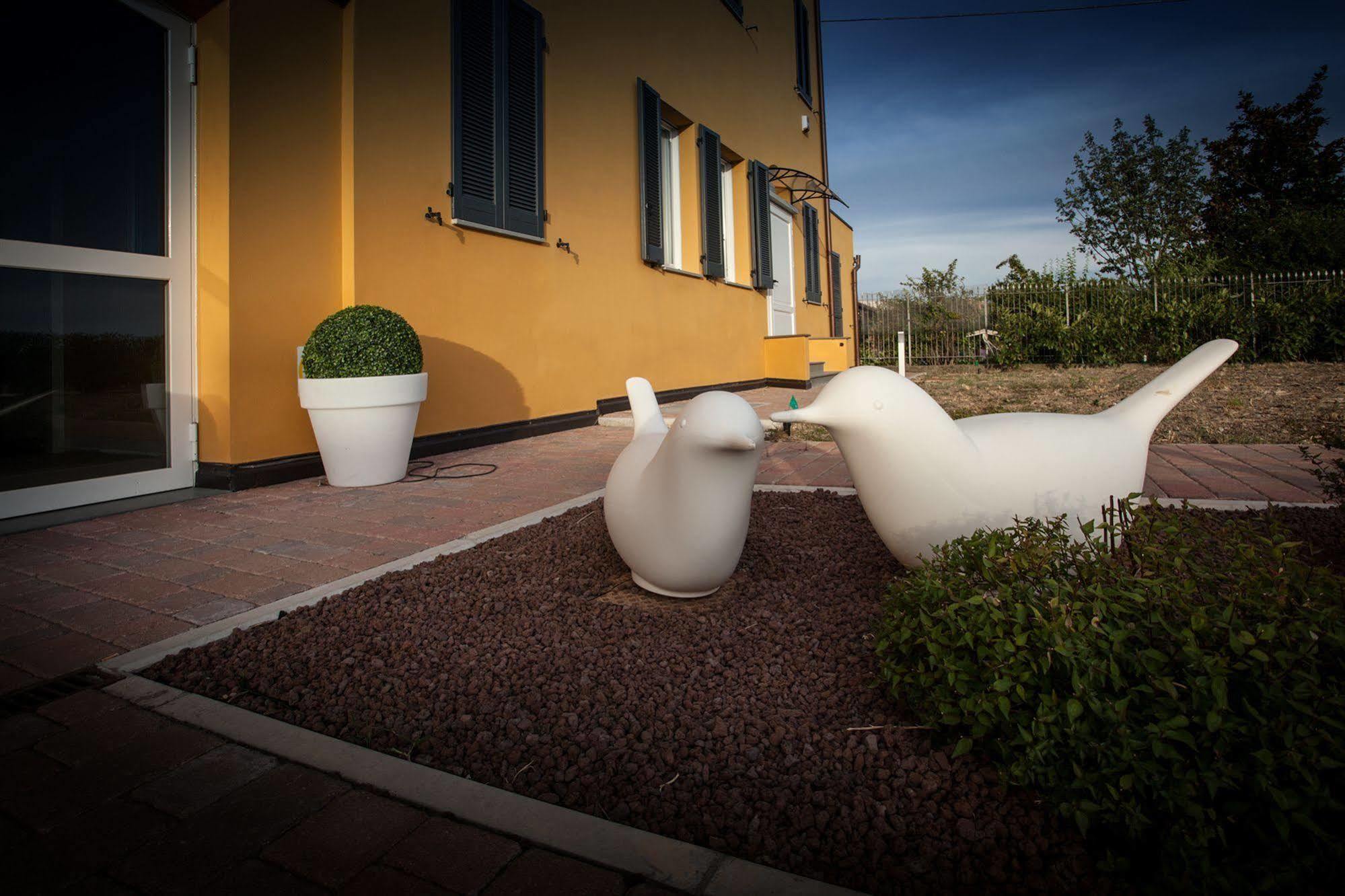 Hotel Forlanini 52 Parma Buitenkant foto