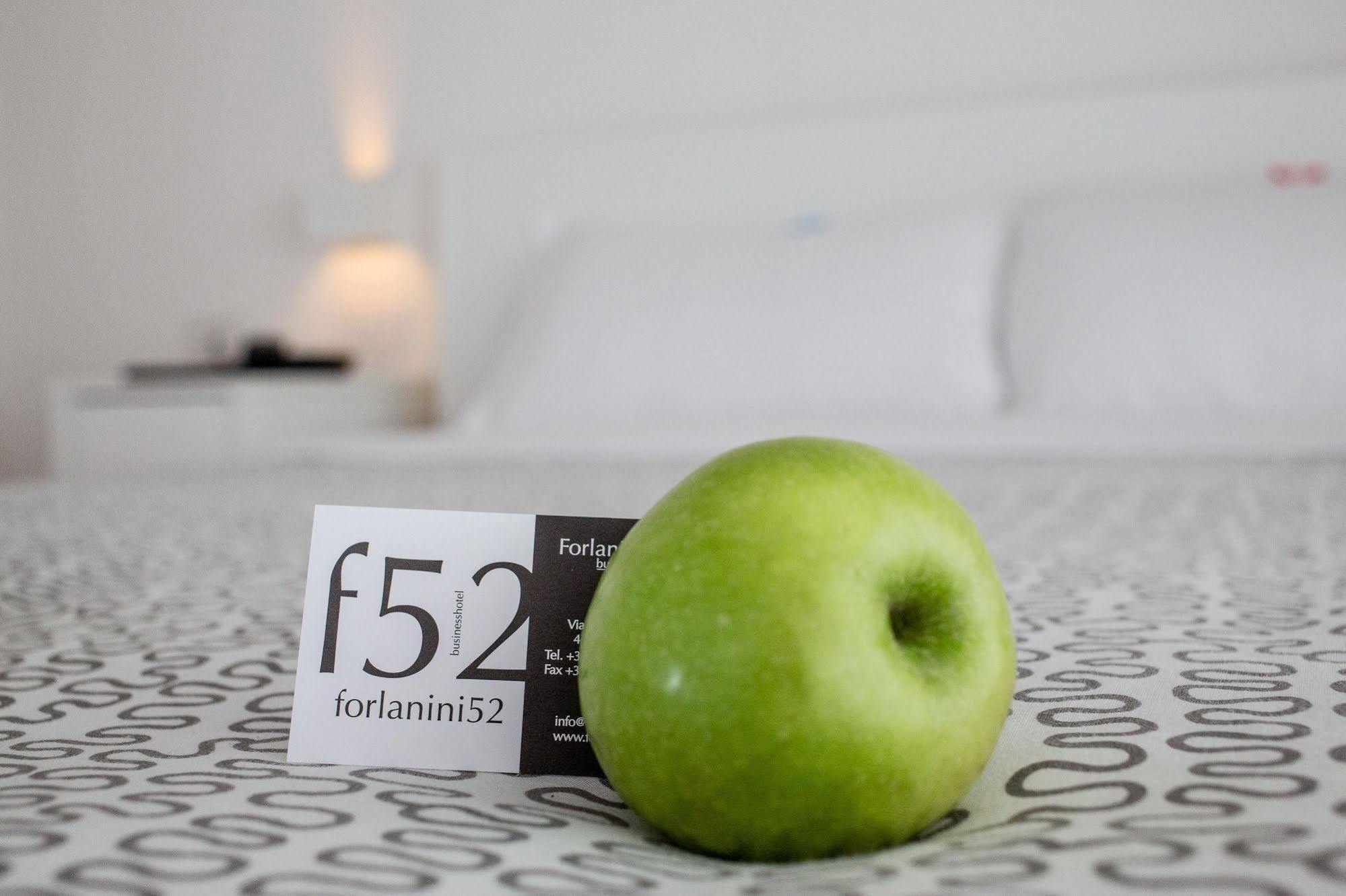 Hotel Forlanini 52 Parma Buitenkant foto