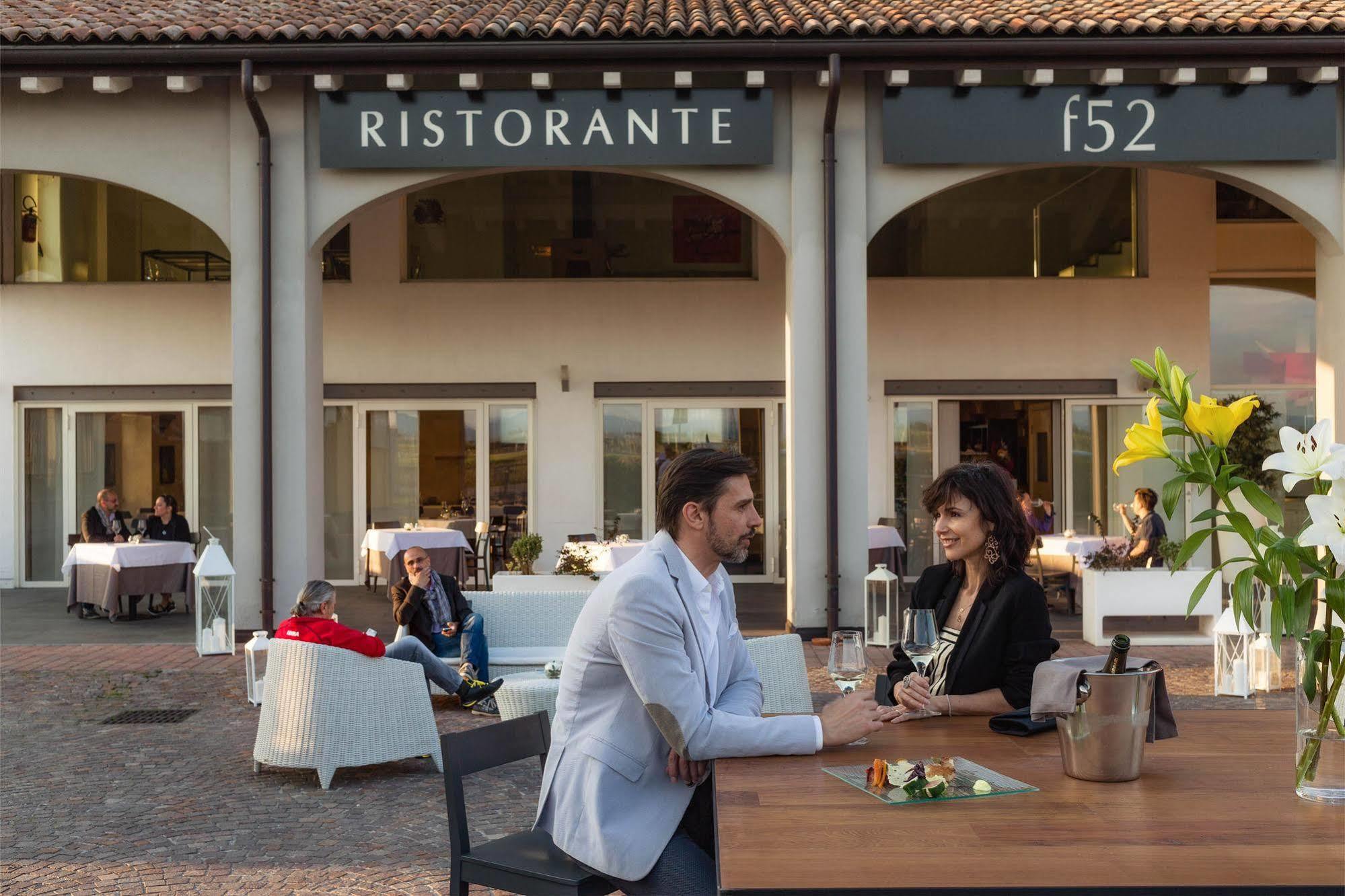 Hotel Forlanini 52 Parma Buitenkant foto